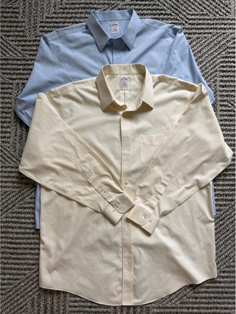 NWOT ( Set of 2) Brooks Brothers Mens Shirts Size 18-36 Cotton Non-Iron